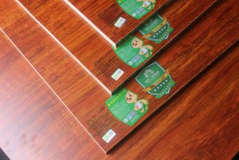 裝修購買板材選重的好，還是輕的好？